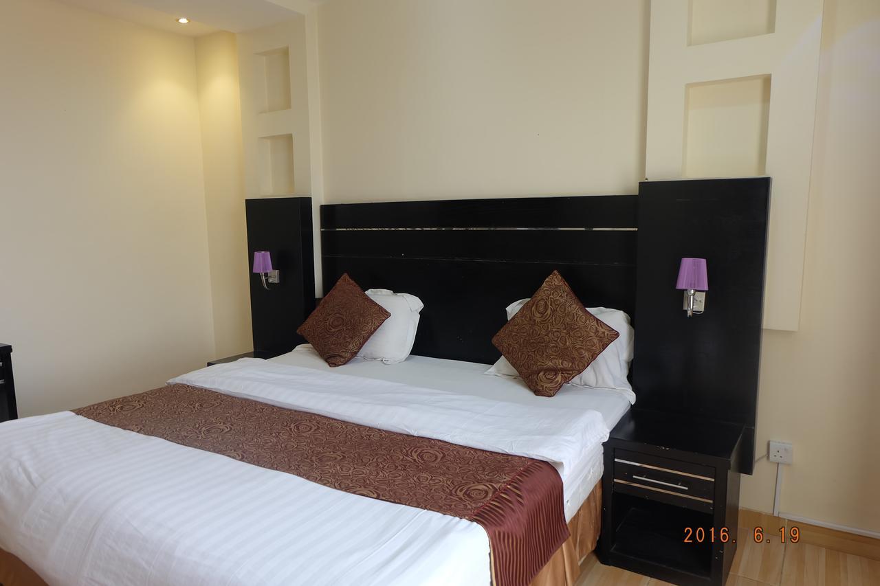 Talin Star Suites Riade Exterior foto